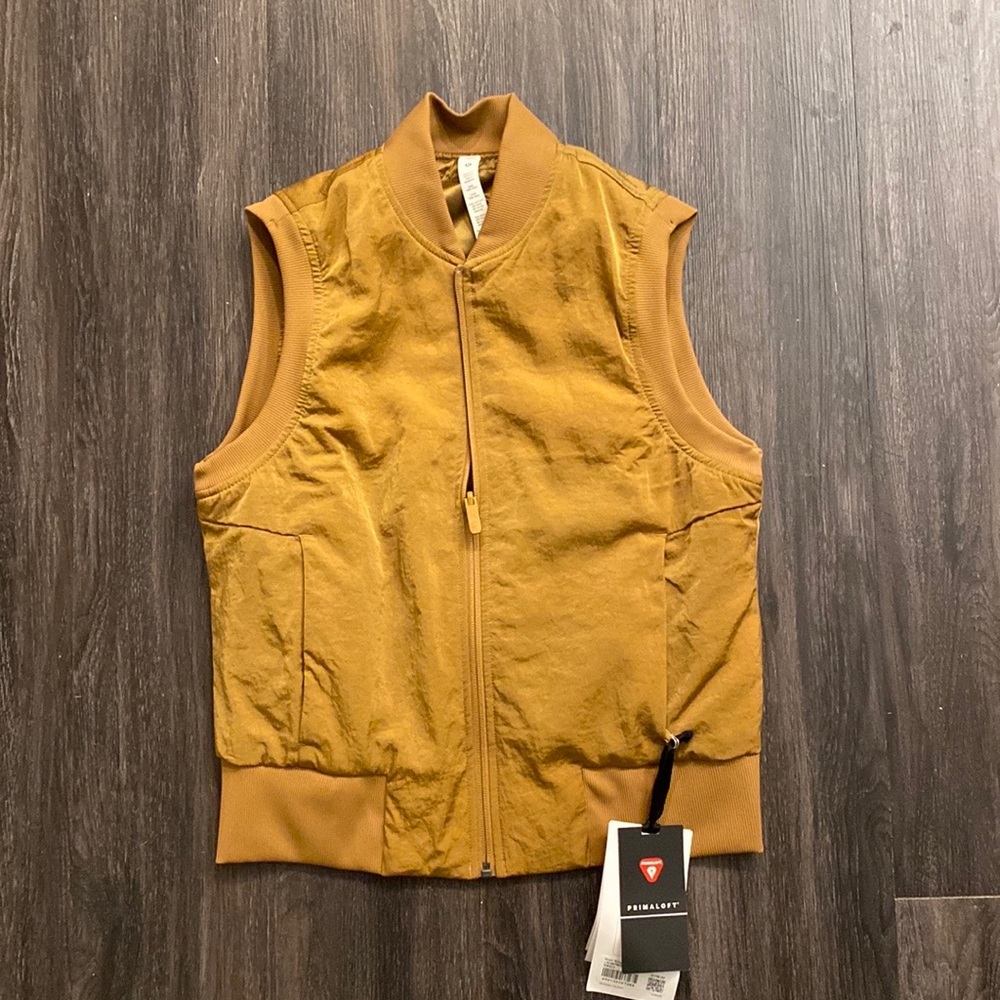 NWT Lululemon Non Stop Bomber Vest
